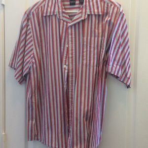 FINAL MARKDOWN Men’s basic editions sport shirt large